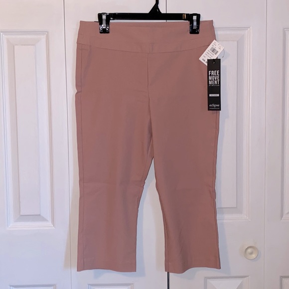 Capris - Picture 1 of 7